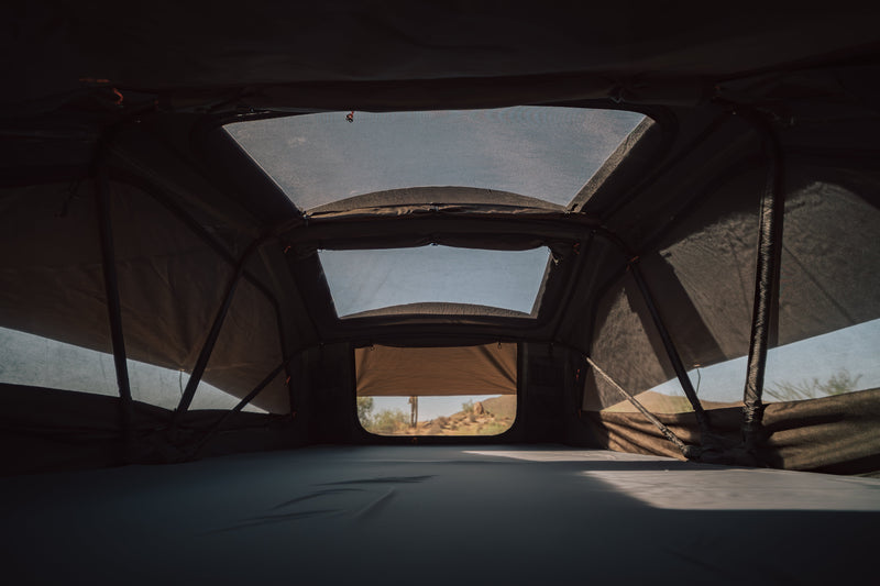 Load image into Gallery viewer, Vagabond 2.0 Rooftop Tent
