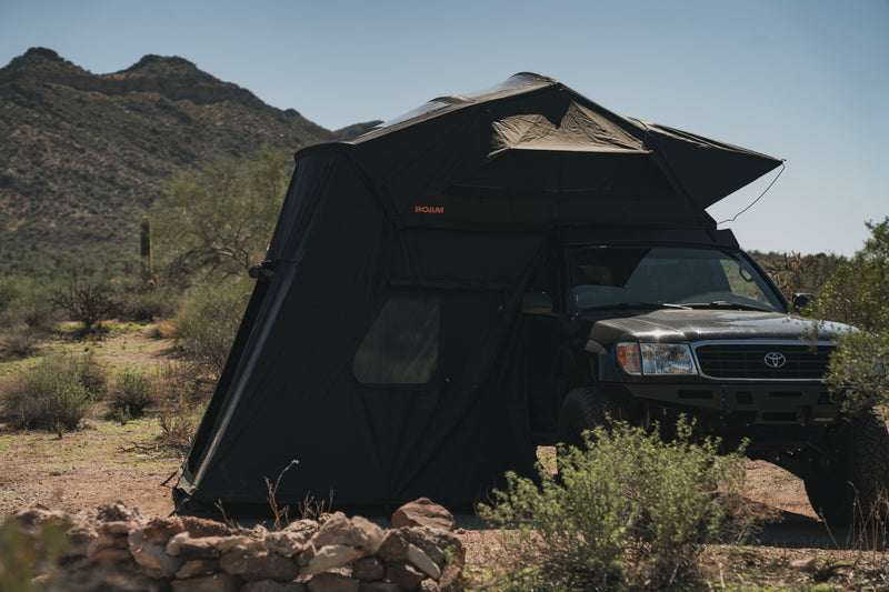 Load image into Gallery viewer, Vagabond XL 2.0 Rooftop Tent
