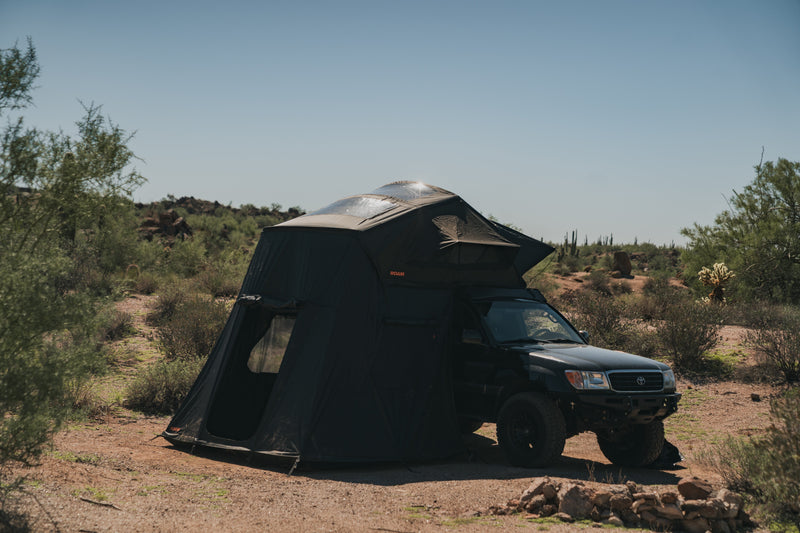 Load image into Gallery viewer, Vagabond XL 2.0 Rooftop Tent
