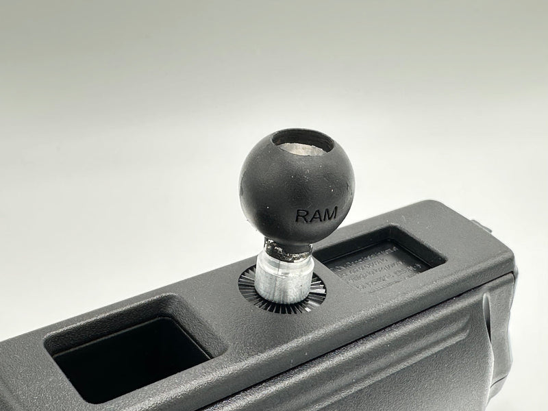 Load image into Gallery viewer, Yaesu Radio Ball Mount Adapter

