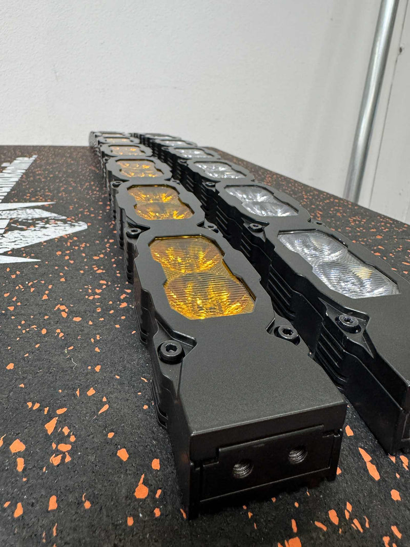 Load image into Gallery viewer, 2024+ Toyota Land Cruiser Single 30in Light Bar - PRO
