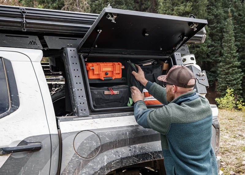 Load image into Gallery viewer, Toyota Tacoma (2005+) Overland Bed Rack
