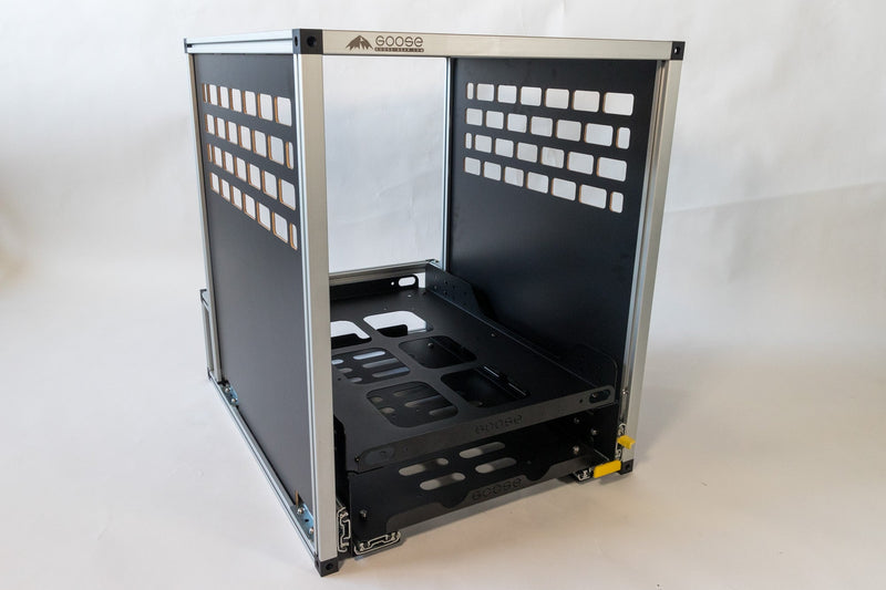 Load image into Gallery viewer, CampKitchen 2.51 - 25&quot; Deep Module
