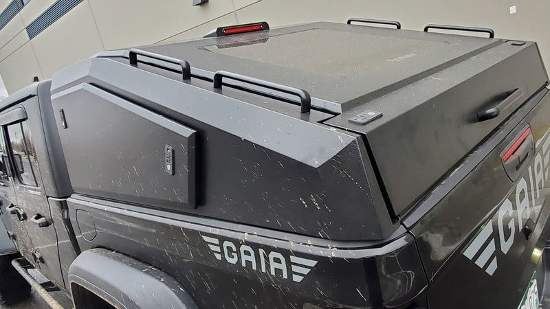 Load image into Gallery viewer, GAIA Campers Shadow Top (Fastback) Jeep Gladiator Camper Shell (DOWNPAYMENT PROGRAM)
