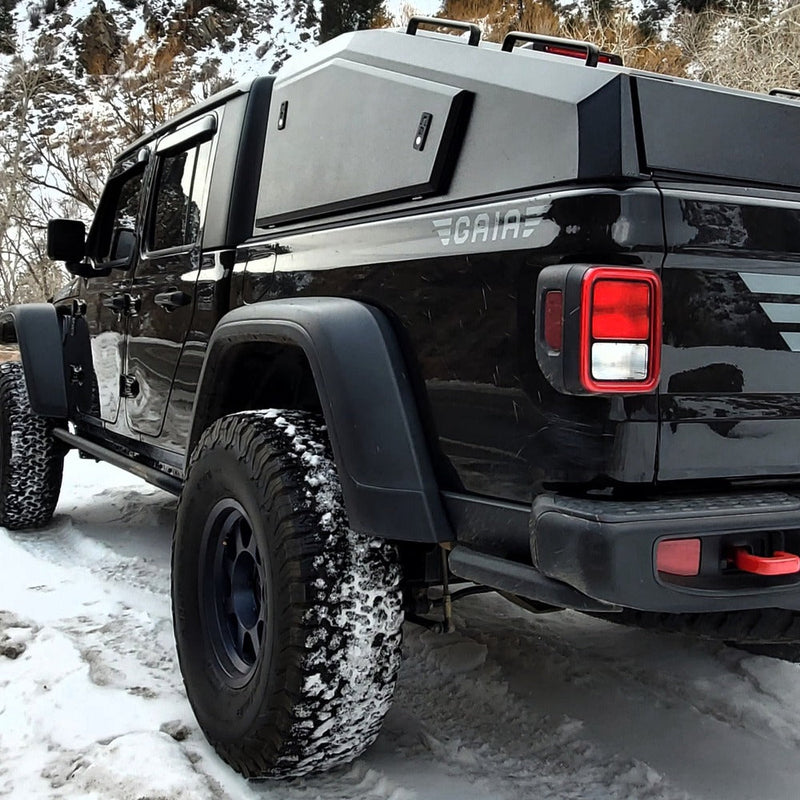Load image into Gallery viewer, GAIA Campers Shadow Top (Fastback) Jeep Gladiator Camper Shell (DOWNPAYMENT PROGRAM)
