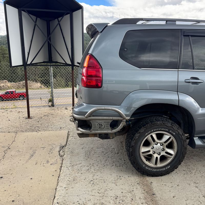 Load image into Gallery viewer, 2003-2009 / Lexus GX470 / Rear Bumper
