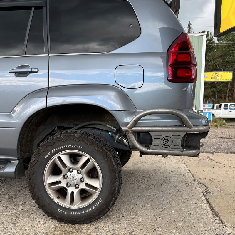 Load image into Gallery viewer, 2003-2009 / Lexus GX470 / Rear Bumper
