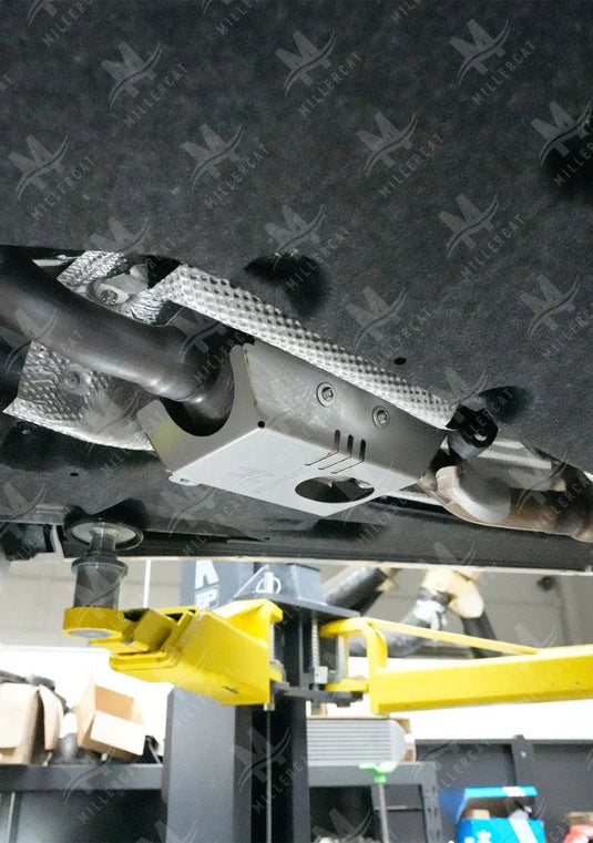 Toyota Highlander Hybrid 2020-2026 V2 Cat Shield