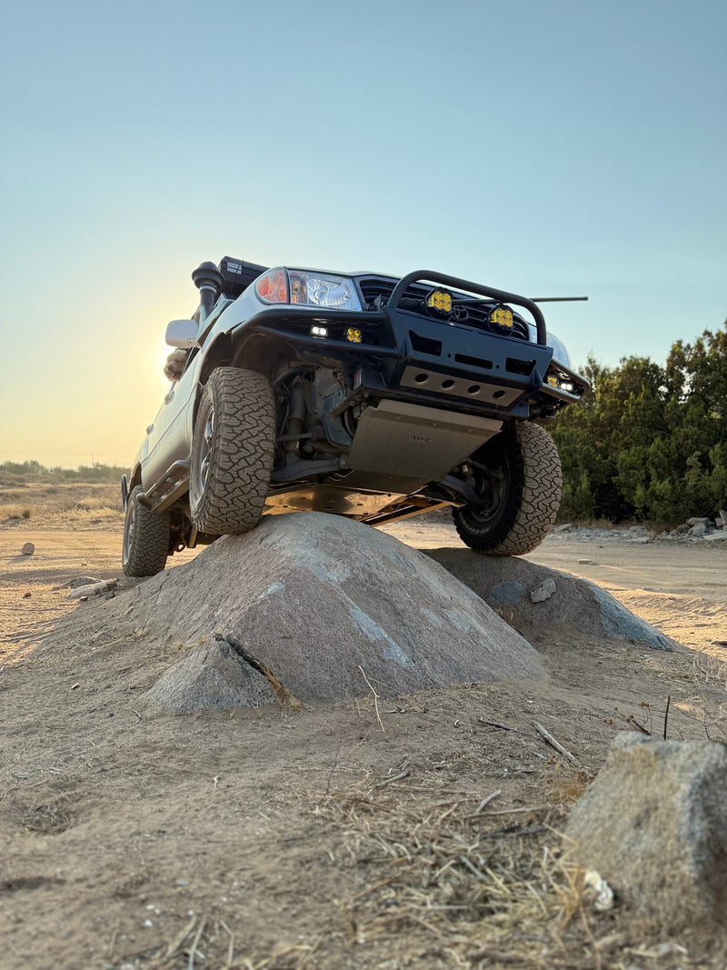 Load image into Gallery viewer, Landcruiser 100 Series Front Bumper High Clearance STRYKER 100 - DIY Kit (1998 - 2007)
