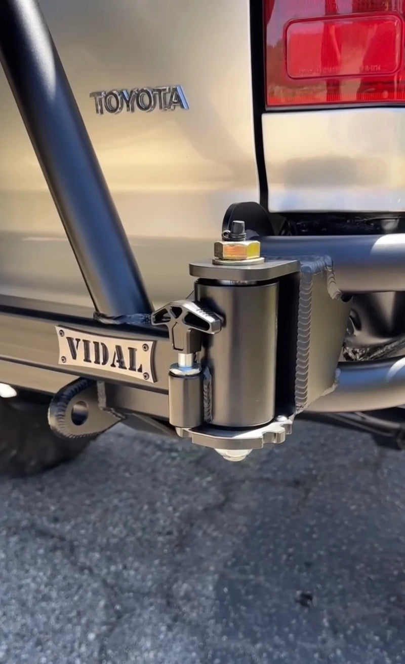 Load image into Gallery viewer, F-14D Rear Tube Bumper 3rd Gen 4Runner 96-02 - Welded
