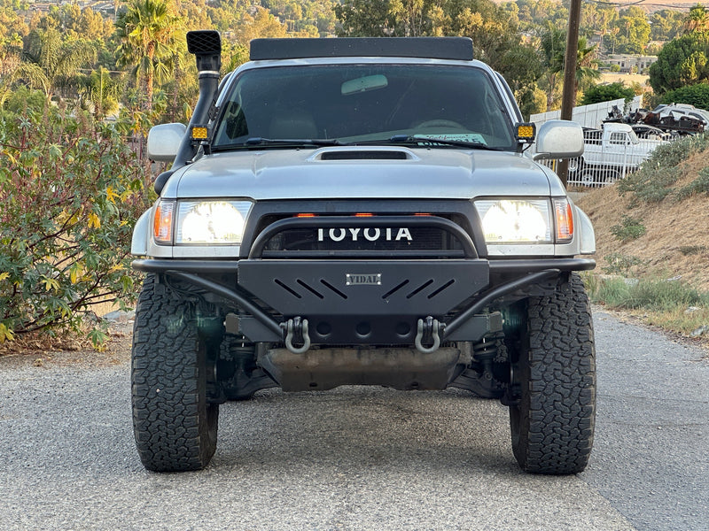 Load image into Gallery viewer, STRYKER Front Bumper for 3rd Gen 4Runners (1996 - 2002)
