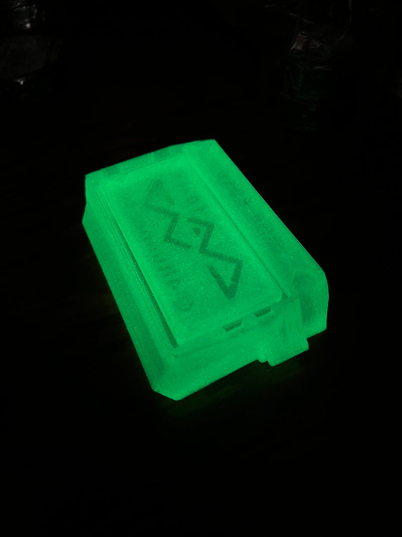 Load image into Gallery viewer, Fuse box cover
