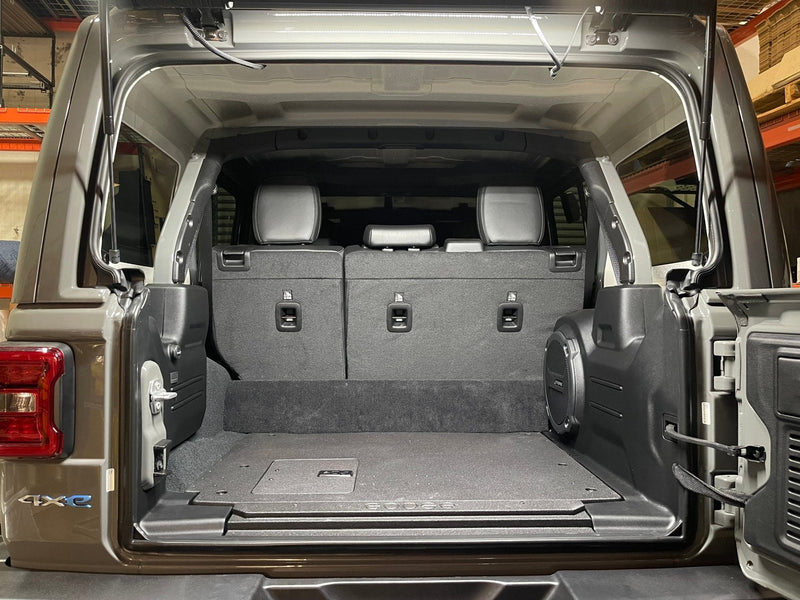 Load image into Gallery viewer, Jeep Wrangler 2021-Present 4xe 4 Door - Rear Plate System
