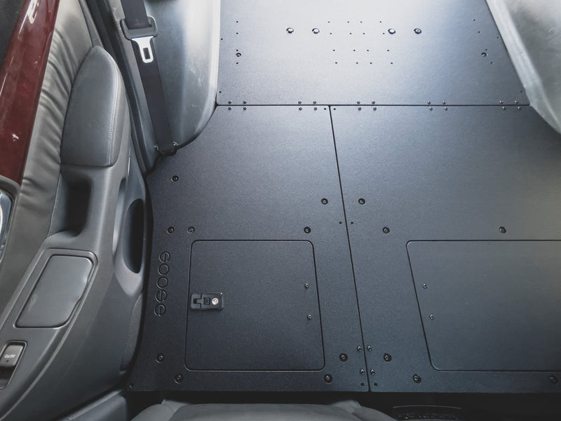 Load image into Gallery viewer, Lexus GX470 2002-2009 - Second Row Seat Delete Plate System
