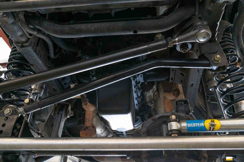 Load image into Gallery viewer, Ruffstuff Front Panhard / Track Bar For Jeep JK
