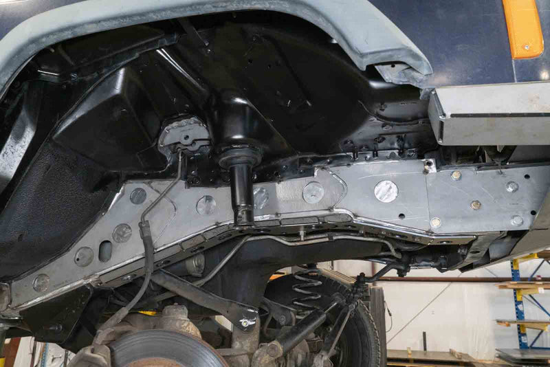 Load image into Gallery viewer, Front Frame Stiffener Plate Kit For Jeep XJ
