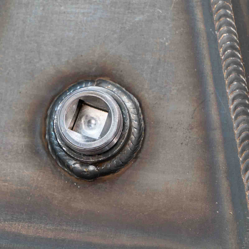 Load image into Gallery viewer, Ford 9.75&quot; F150 / Raptor / Expedition Differential Cover

