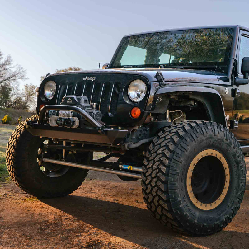 Load image into Gallery viewer, Frame Chop Front Bumper with Stinger For Jeep JK
