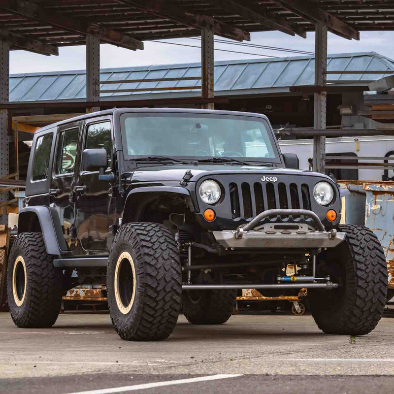Load image into Gallery viewer, Frame Chop Front Bumper with Stinger For Jeep JK
