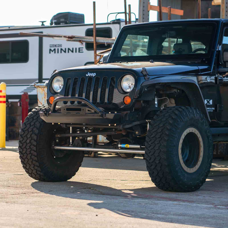 Load image into Gallery viewer, Frame Chop Front Bumper with Stinger For Jeep JK

