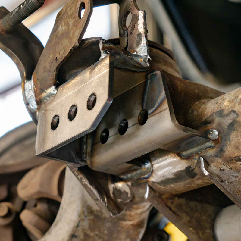 Load image into Gallery viewer, Dana 30 Track Bar Bracket Replacement Kit For Jeep XJ/TJ
