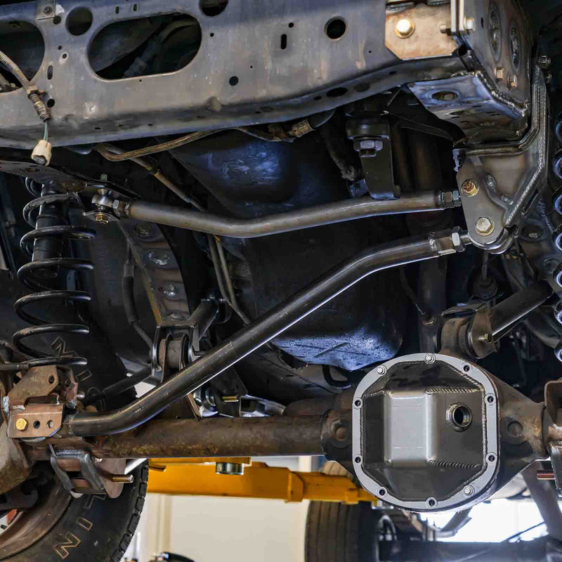 Load image into Gallery viewer, Front Track Bar Crossover Bar Kit For Jeep XJ
