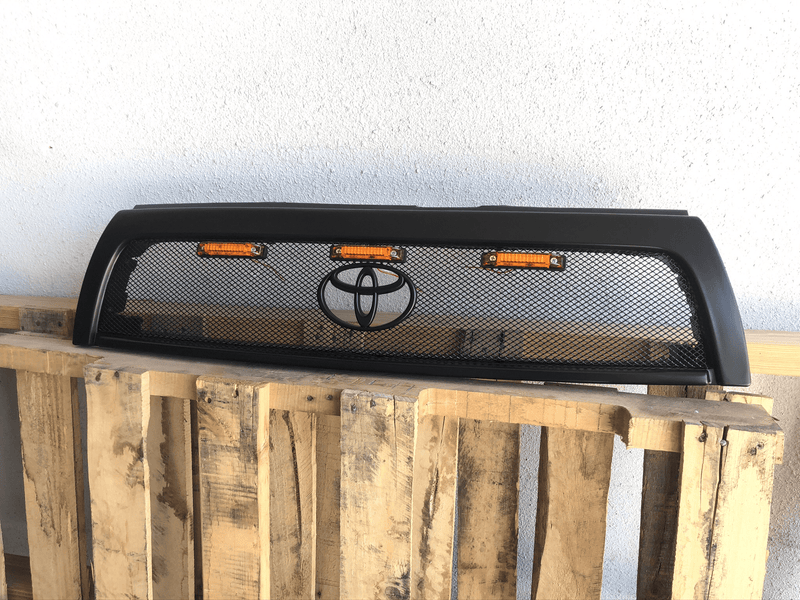 Load image into Gallery viewer, 1996-2002 3rd Gen 4Runner Flush Grille
