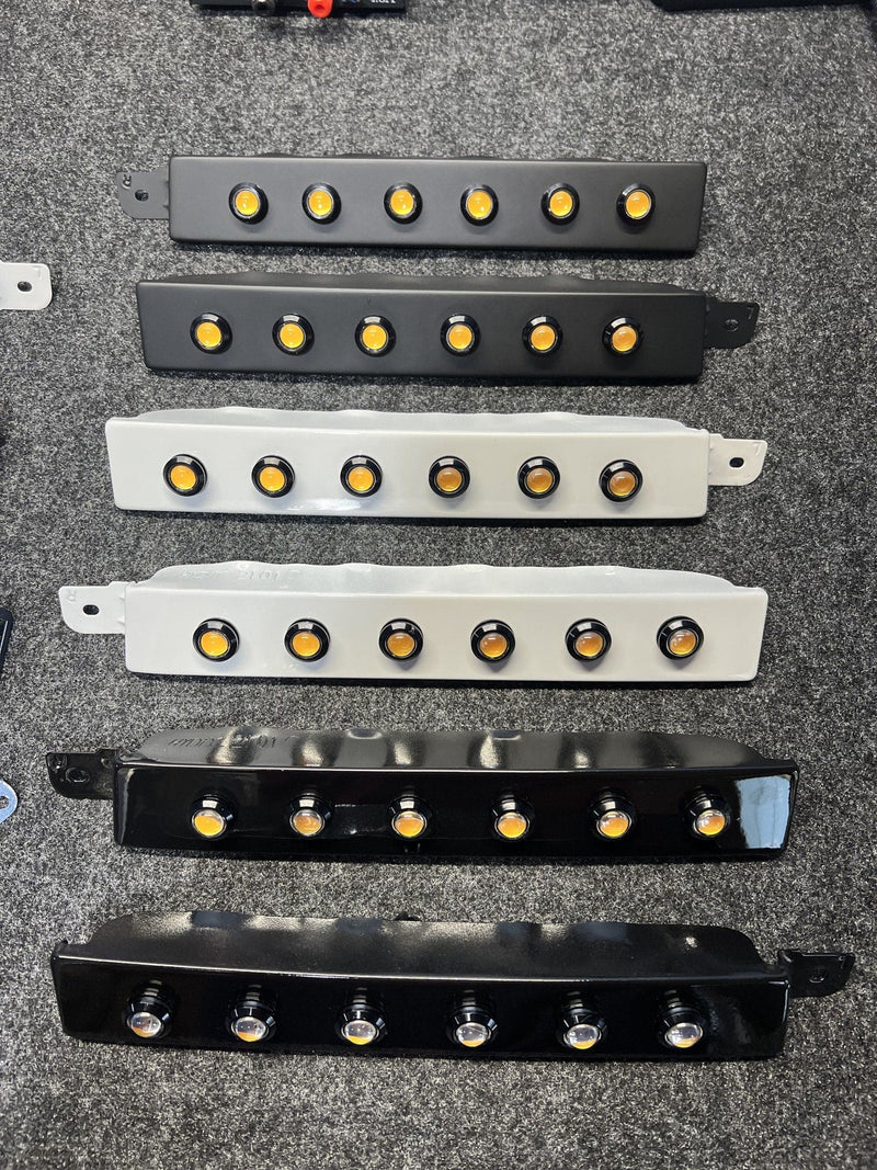 Load image into Gallery viewer, 1996-2002 3rd Gen 4Runner Amber Turn Signal LED Filler Panels
