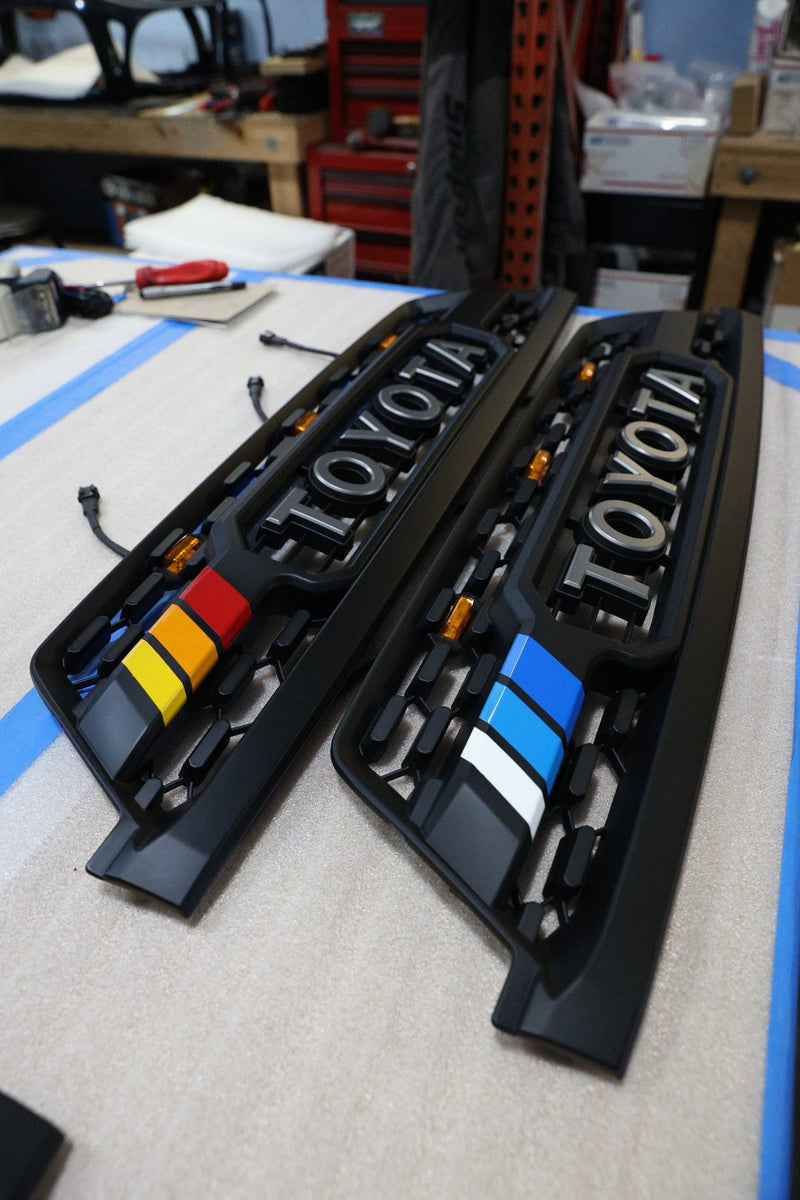 Load image into Gallery viewer, 2003-2005 4th Gen 4Runner Special Edition TRD Grille
