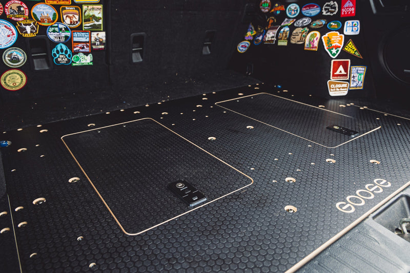 Load image into Gallery viewer, Subaru Outback 2015-2019 5th Gen. - Rear Plate System
