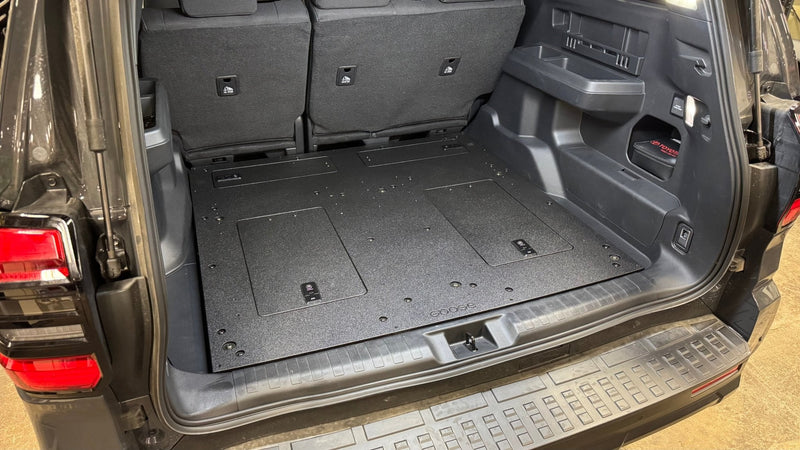 Load image into Gallery viewer, Toyota - 4Runner - 2025-Present - 6th Gen - Non Hybrid - Explore Series - Rear Plate System
