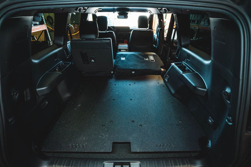 Load image into Gallery viewer, Toyota - Land Cruiser - 2024-Present - LC250 - Explore Series - Rear Plate System
