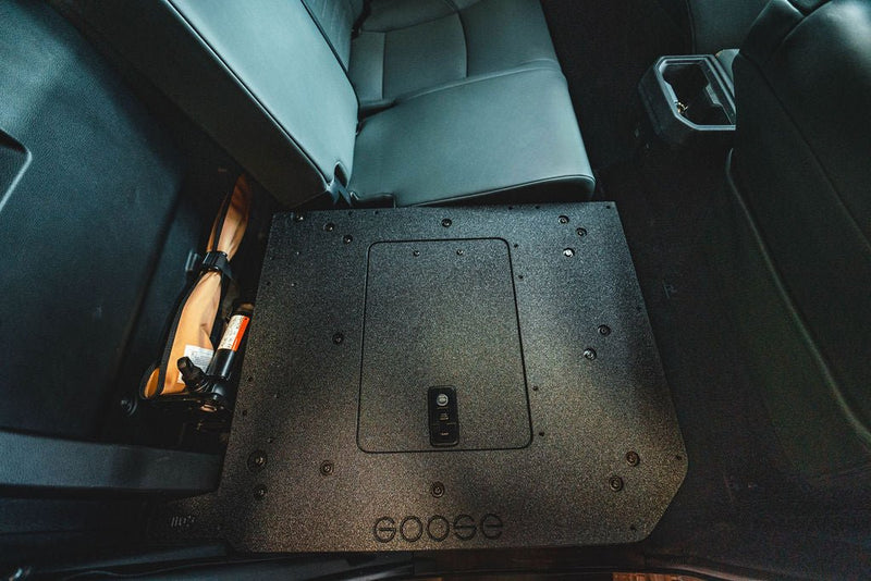 Load image into Gallery viewer, Toyota Tacoma - 2024-Present - 4th Gen - Hybrid - Double Cab - Explore Series - Seat Delete Plate System - Second Row
