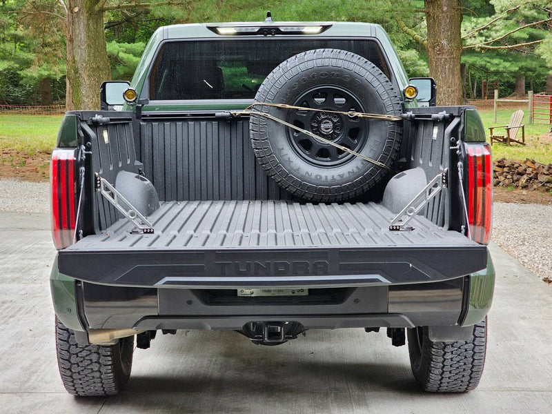 Load image into Gallery viewer, 2022+ 3rd Gen Tundra Chase Light Brackets
