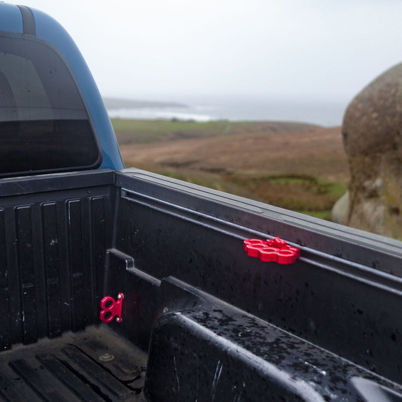 Load image into Gallery viewer, Two Knuck - Red
