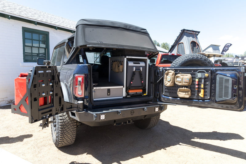 Load image into Gallery viewer, Ultimate Chef and Sleeping Package for Ford Bronco 2021-Present 6th. Gen. 4 Door
