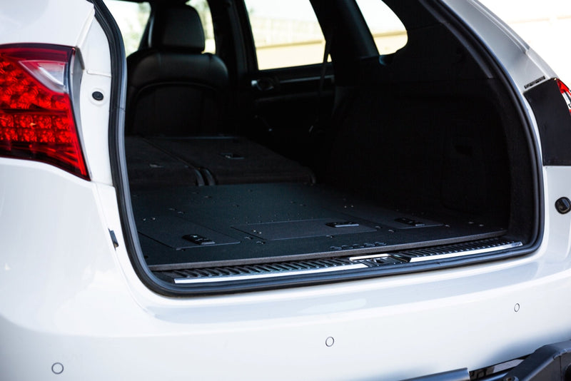 Load image into Gallery viewer, Volkswagen Touareg 2011-2017 2nd Gen. - Rear Plate System
