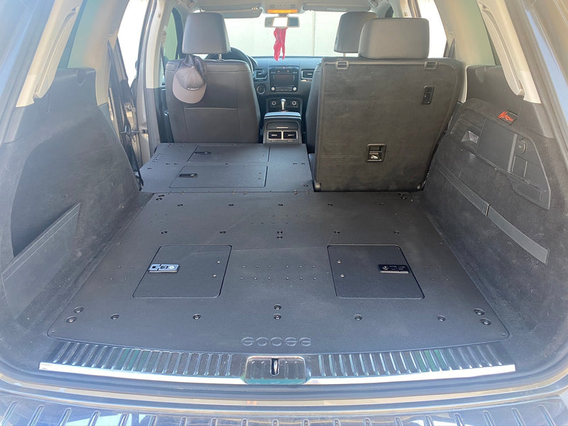 Load image into Gallery viewer, Volkswagen Touareg 2011-2017 2nd Gen. - Second Row Seat Delete Plate System
