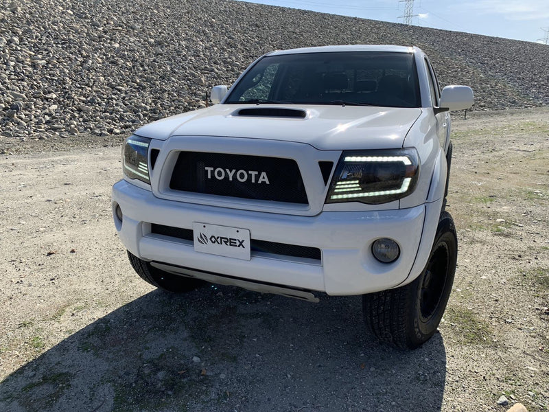 Load image into Gallery viewer, 05-11 Toyota Tacoma LUXX-Series LED Projector Headlights Chrome
