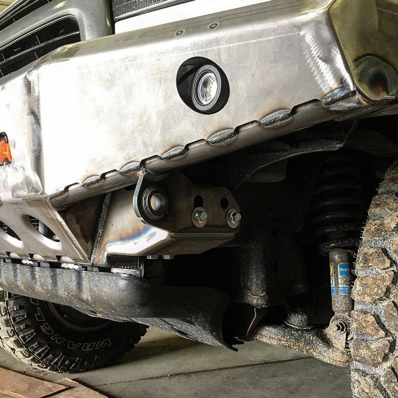 Load image into Gallery viewer, 96-02 4Runner Alpha Front Bumper - Welded
