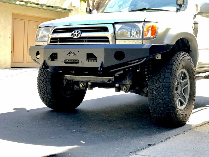 Load image into Gallery viewer, 96-02 4Runner Plate Front Bumper - Welded
