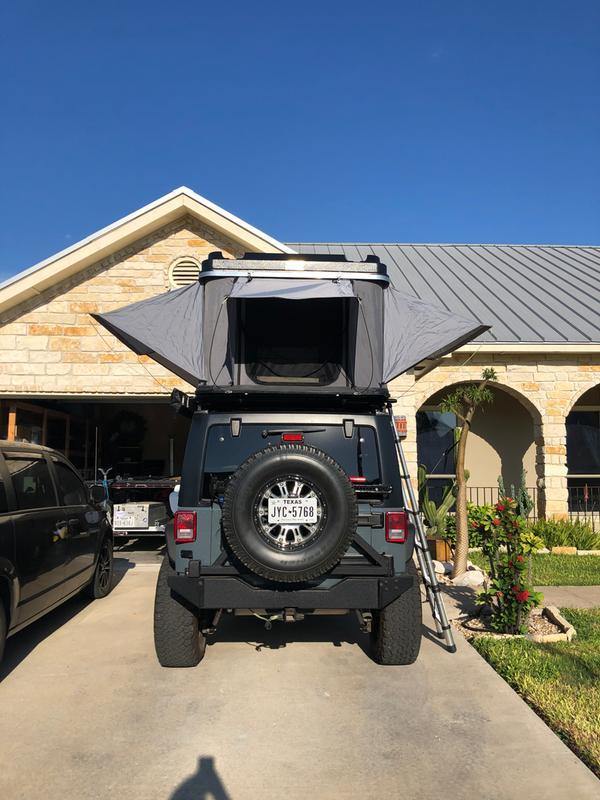 Load image into Gallery viewer, Smittybilt Overlander Hard Shell Rooftop Tent - Yota Nation
